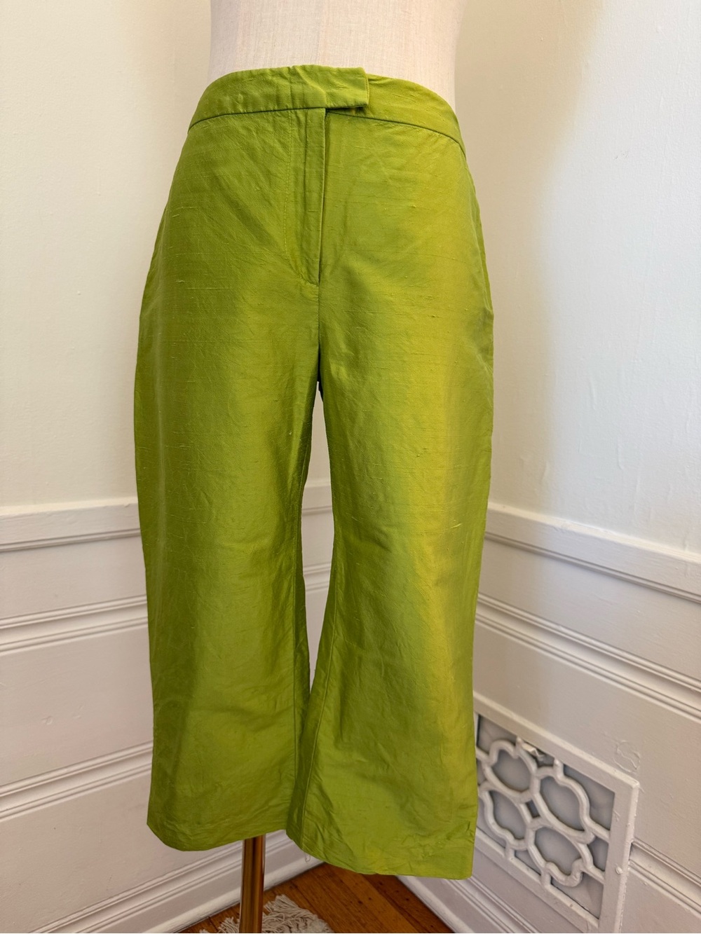Nicole Miller Collection 100% Silk Chartreuse Cropped Pants Size 2 Y2K